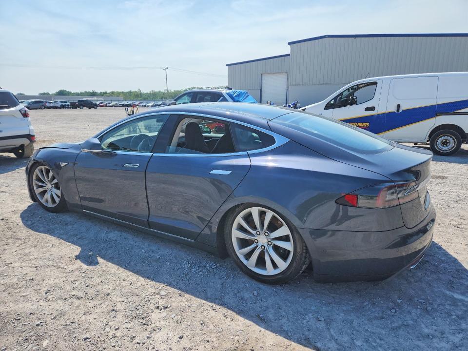 Продаж на аукціоні авто 2015 Tesla Model S, vin: 5YJSA1H24FFP70679, номер лоту: 60418766