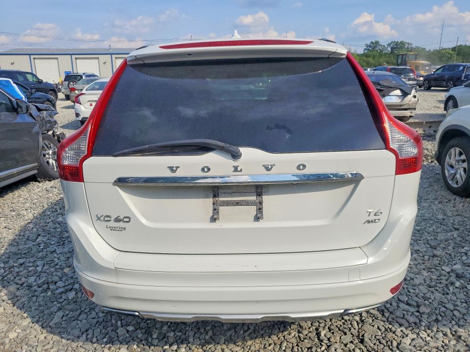2015 Volvo Xc60 მანქანა იყიდება აუქციონზე, vin: YV4902RC8F2571598, აუქციონის ნომერი: 61006946