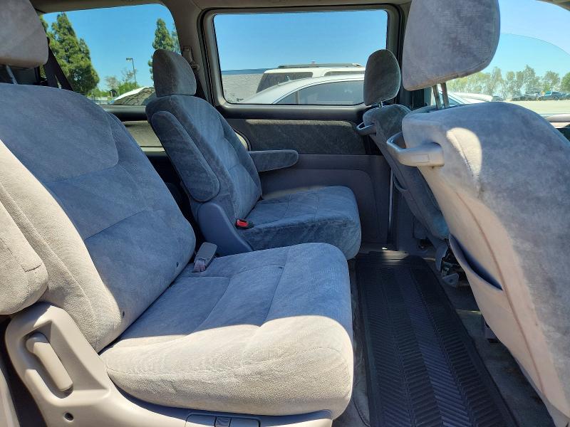 Продажа на аукционе авто 2004 Honda Odyssey, vin: 5FNRL18664B044010, номер лота: 59643636