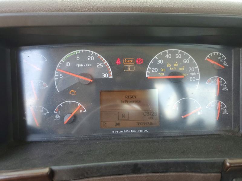 2018 Volvo Vnl მანქანა იყიდება აუქციონზე, vin: 4V4N39TG4JN892501, აუქციონის ნომერი: 46198766