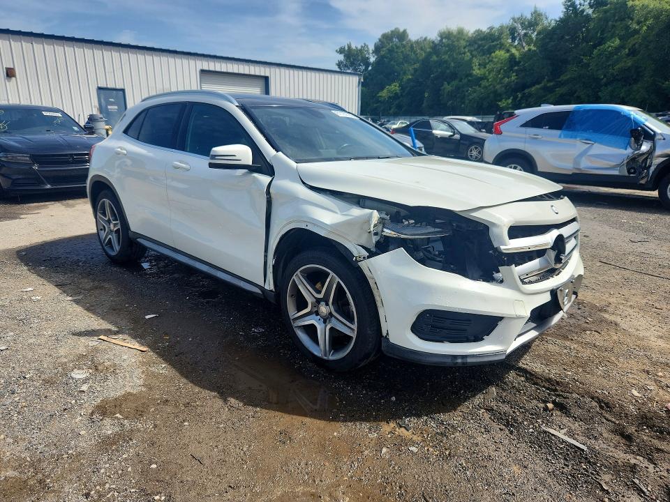 Продаж на аукціоні авто 2015 Mercedes-benz Gla, vin: WDCTG4GB9FJ082007, номер лоту: 61160796