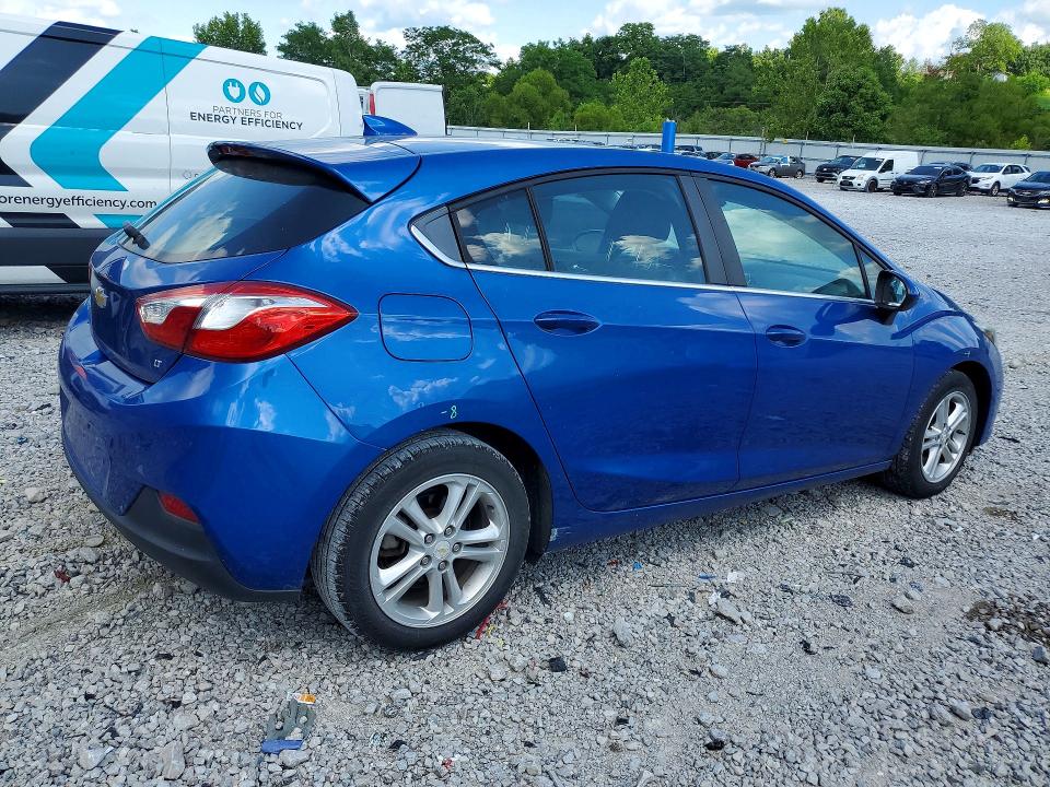 2017 Chevrolet Cruze მანქანა იყიდება აუქციონზე, vin: 3G1BE6SM1HS530911, აუქციონის ნომერი: 60402936