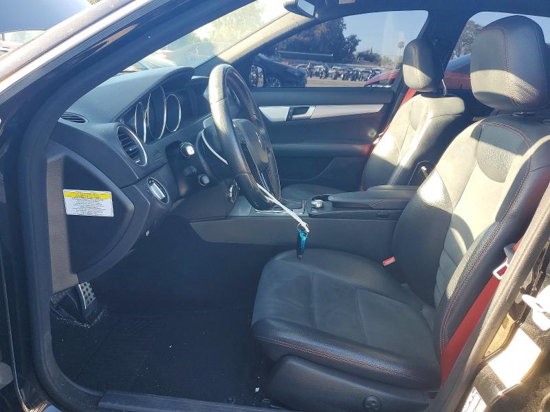 2013 Mercedes-benz C მანქანა იყიდება აუქციონზე, vin: WDDGF4HB8DR258025, აუქციონის ნომერი: 59744536