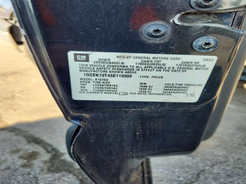2003 Chevrolet Silverado მანქანა იყიდება აუქციონზე, vin: 1GCEK19T43E119986, აუქციონის ნომერი: 60900366