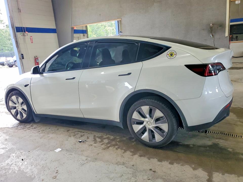 62059856 :رقم المزاد ، 7SAYGDEE4PA189452 vin ، 2023 Tesla Model Y مزاد بيع