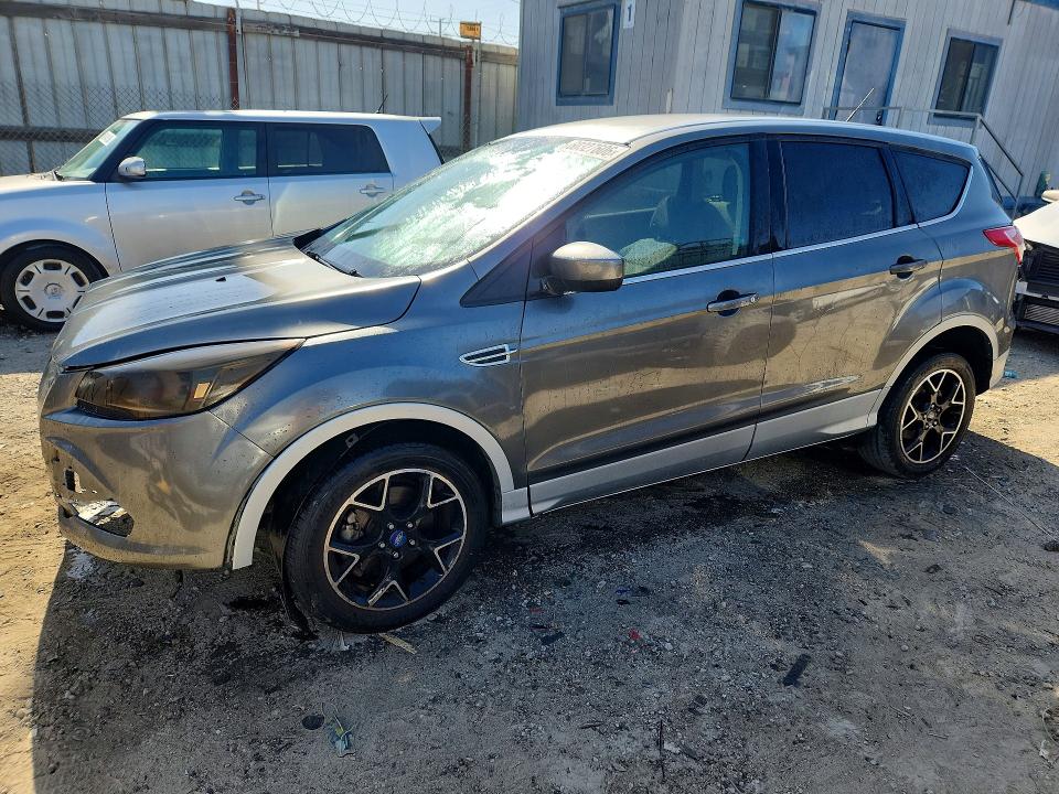Продаж на аукціоні авто 2014 Ford Escape, vin: 1FMCU0GX5EUE13872, номер лоту: 60327606