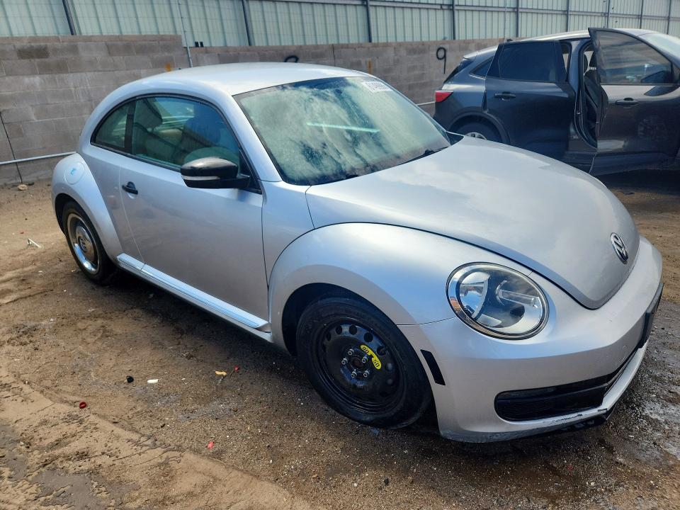 Продажа на аукционе авто 2015 Volkswagen Beetle, vin: 3VWF17AT2FM603611, номер лота: 61499986