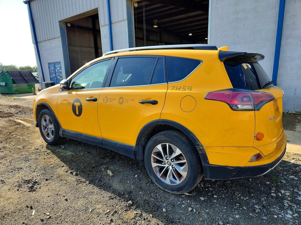 61732186 :رقم المزاد ، JTMRJREVXHD073426 vin ، 2017 Toyota Rav4 Hybrid مزاد بيع