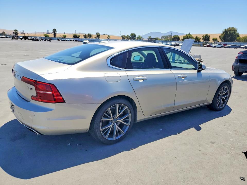 Auction sale of the 2017 Volvo S90, vin: YV1A22MK0H1016091, lot number: 63319316