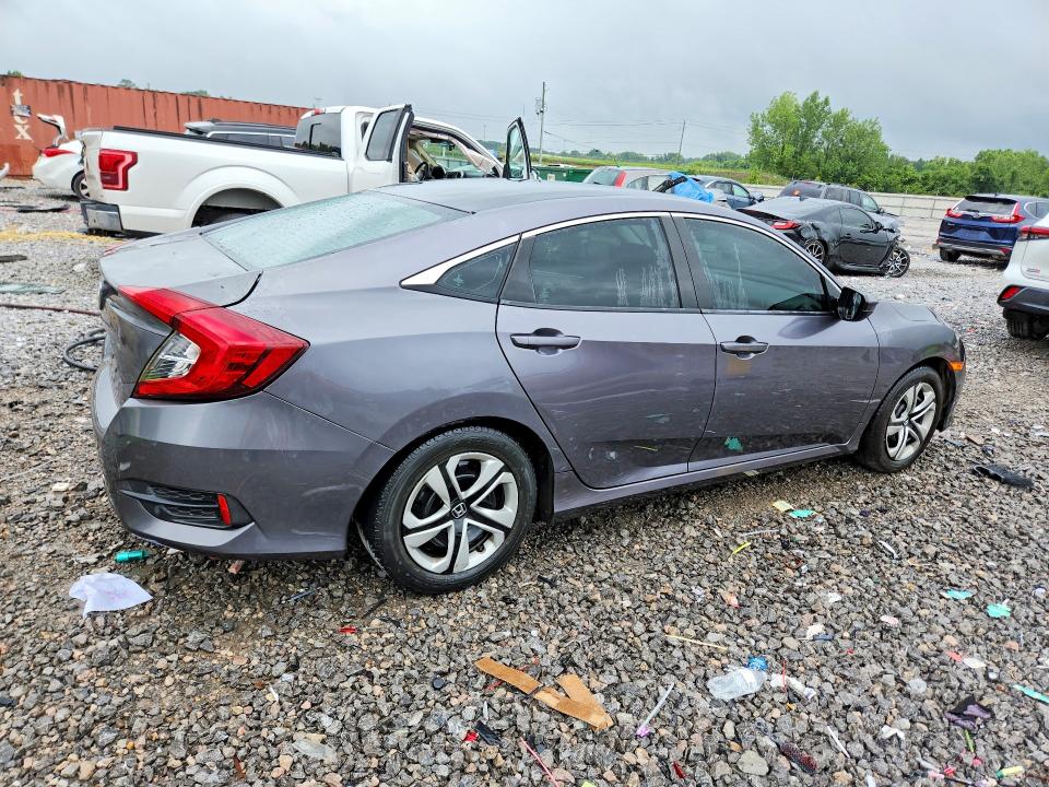 Продажа на аукционе авто 2018 Honda Civic, vin: 19XFC2F55JE006627, номер лота: 61875906