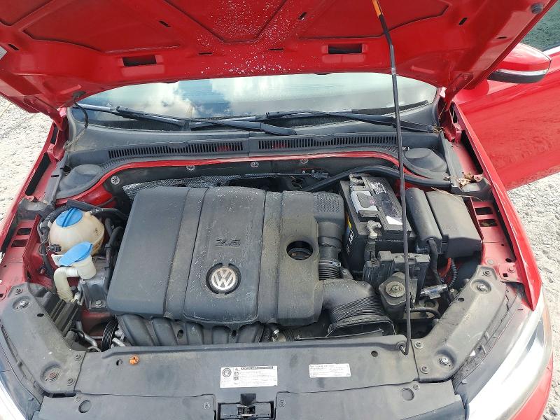 60320156 :رقم المزاد ، 3VWDX7AJ0DM289071 vin ، 2013 Volkswagen Jetta مزاد بيع
