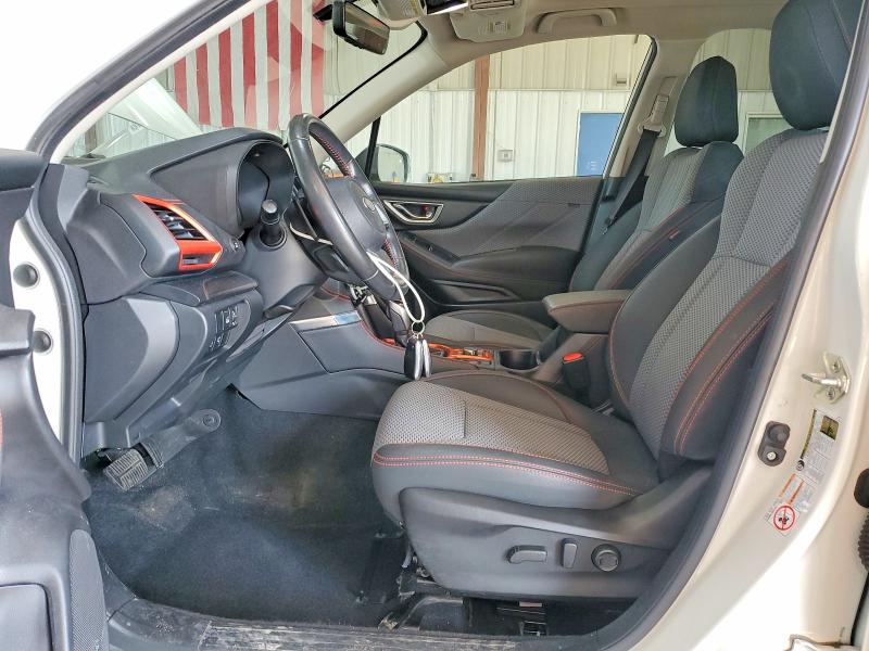 61184656 :رقم المزاد ، JF2SKARC3LH498790 vin ، 2020 Subaru Forester مزاد بيع
