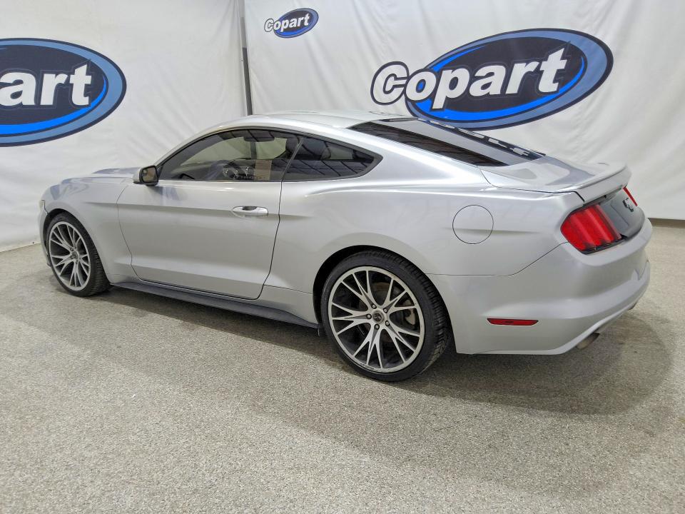 60862266 :رقم المزاد ، 1FA6P8TH4F5400070 vin ، 2015 Ford Mustang مزاد بيع