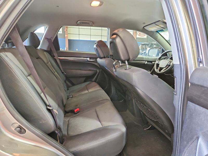 62386966 :رقم المزاد ، 5XYKT3A19DG355290 vin ، 2013 Kia Sorento مزاد بيع