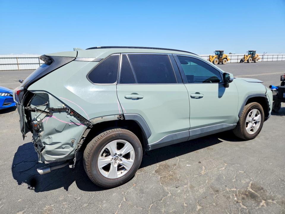 85626085 :رقم المزاد ، 2T3W1RFV1MW153843 vin ، 2021 Toyota Rav4 مزاد بيع