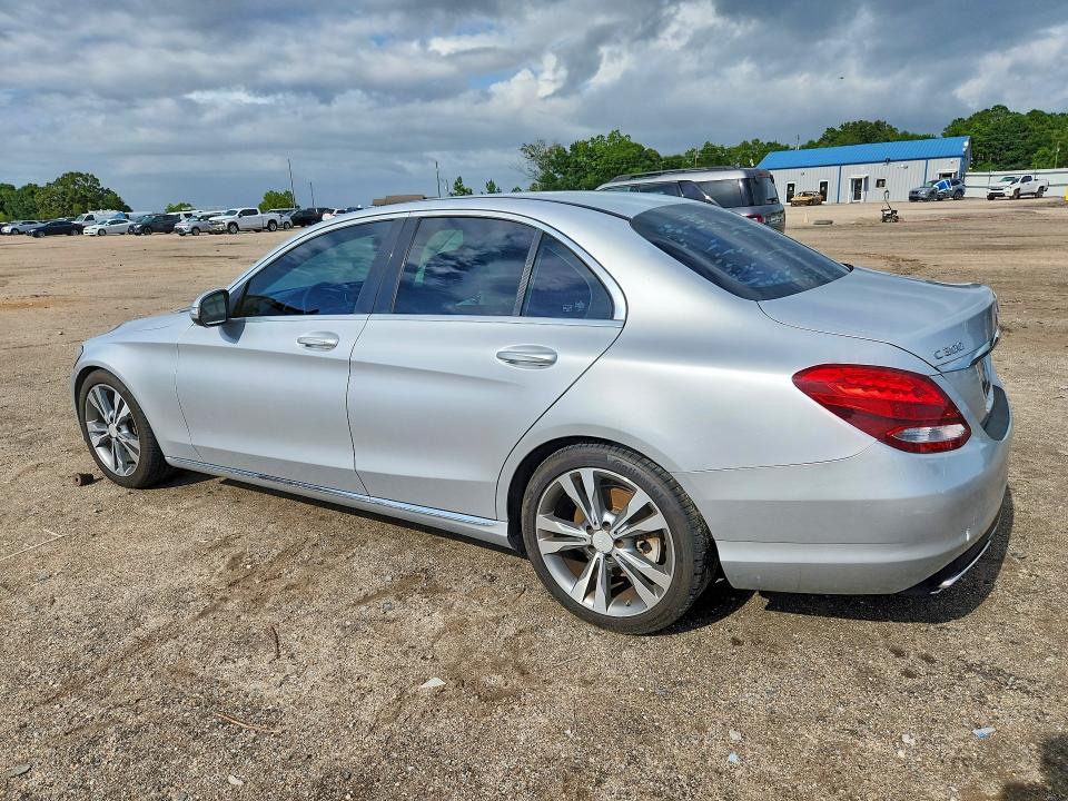 61910966 :رقم المزاد ، 55SWF4JB1FU085116 vin ، 2015 Mercedes-benz C مزاد بيع