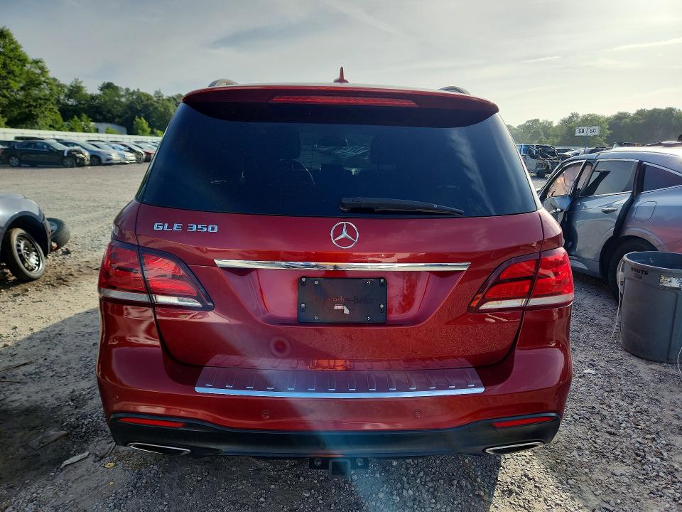 2017 Mercedes-benz Gle მანქანა იყიდება აუქციონზე, vin: 4JGDA5JB7HA826888, აუქციონის ნომერი: 61631836