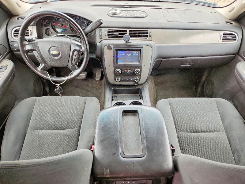 60927836 :رقم المزاد ، 1GNFK13018J185937 vin ، 2008 Chevrolet Tahoe مزاد بيع