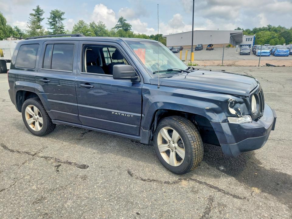 62584236 :رقم المزاد ، 1C4NJRFB3ED688432 vin ، 2014 Jeep Patriot مزاد بيع