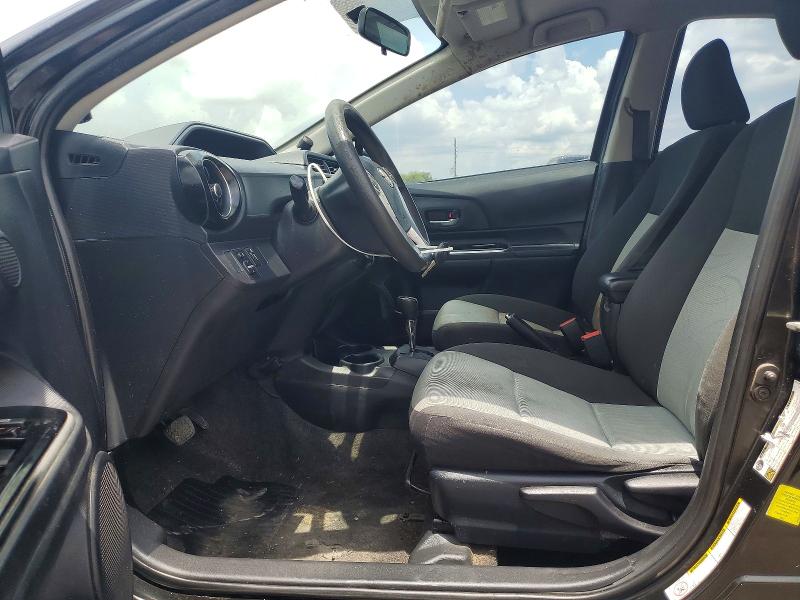 60316206 :رقم المزاد ، JTDKDTB32F1105857 vin ، 2015 Toyota Prius C مزاد بيع