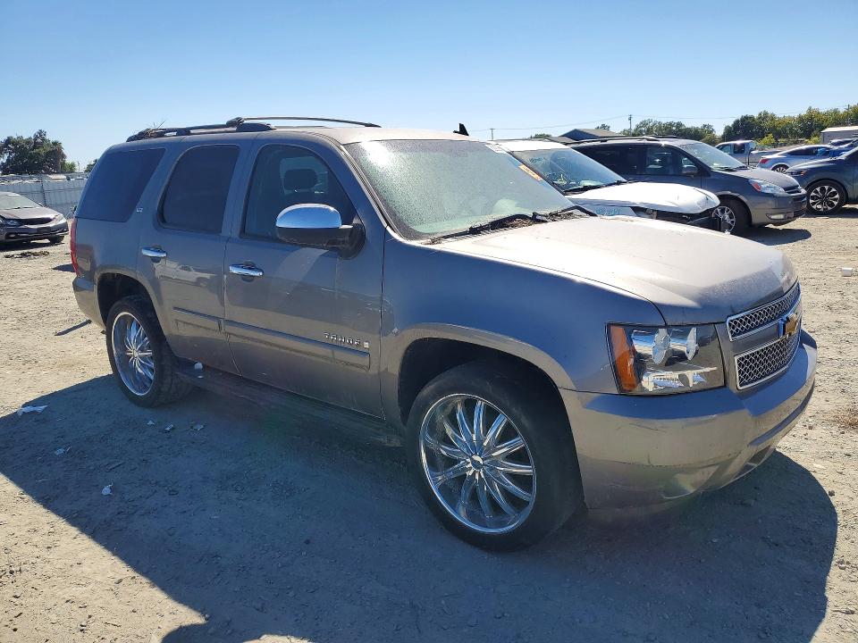62908426 :رقم المزاد ، 1GNFK130X7J319830 vin ، 2007 Chevrolet Tahoe مزاد بيع