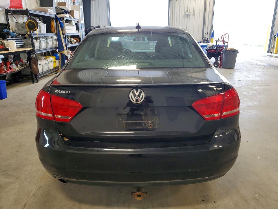 Продажа на аукционе авто 2015 Volkswagen Passat, vin: 1VWBS7A34FC052577, номер лота: 60451826