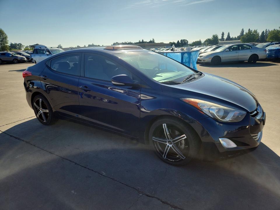 2013 Hyundai Elantra მანქანა იყიდება აუქციონზე, vin: 5NPDH4AE9DH207992, აუქციონის ნომერი: 63297566