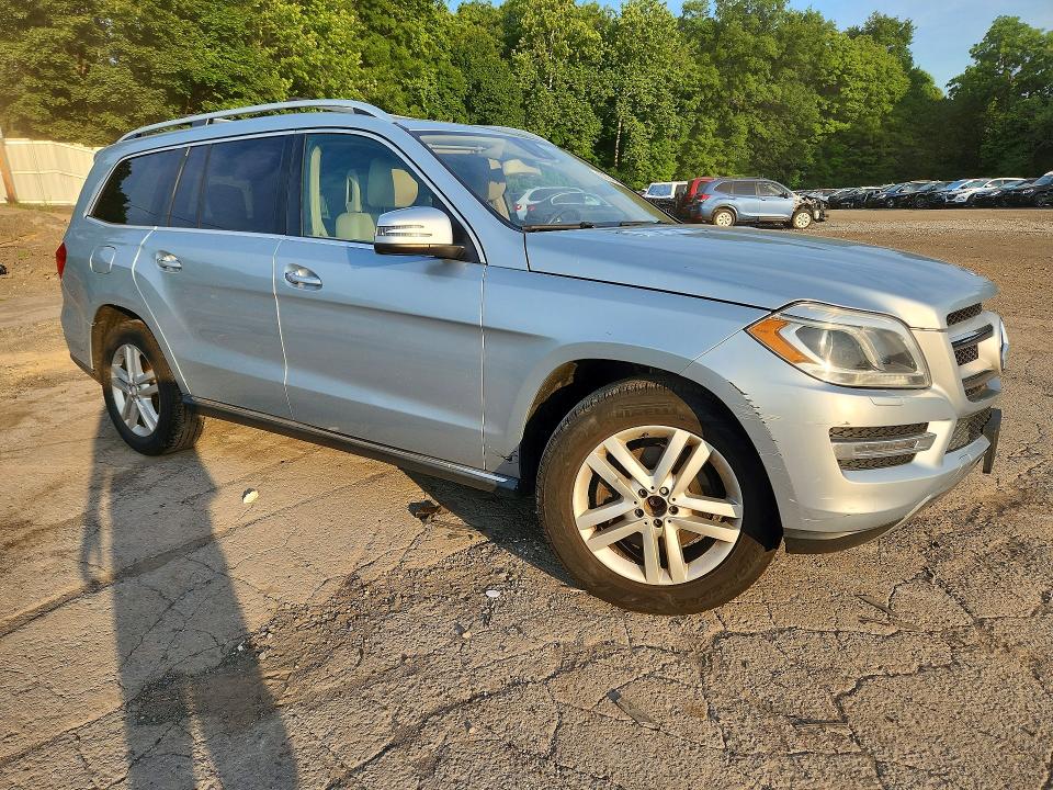 Продаж на аукціоні авто 2015 Mercedes-benz Gl, vin: 4JGDF6EE0FA569999, номер лоту: 60824046