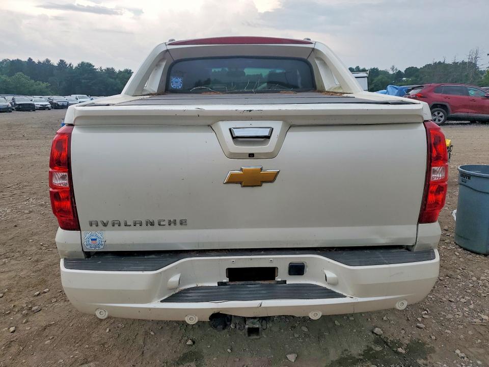62718236 :رقم المزاد ، 3GNTKGE74DG376229 vin ، 2013 Chevrolet Avalanche مزاد بيع