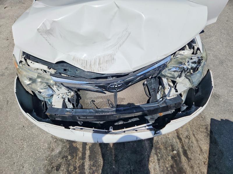 2014 Toyota Camry მანქანა იყიდება აუქციონზე, vin: 4T1BF1FKXEU761099, აუქციონის ნომერი: 61240356