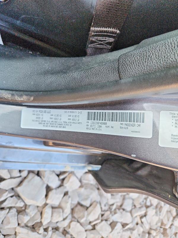 59297796 :رقم المزاد ، 1C3CCCDG5FN690888 vin ، 2015 Chrysler 200 مزاد بيع
