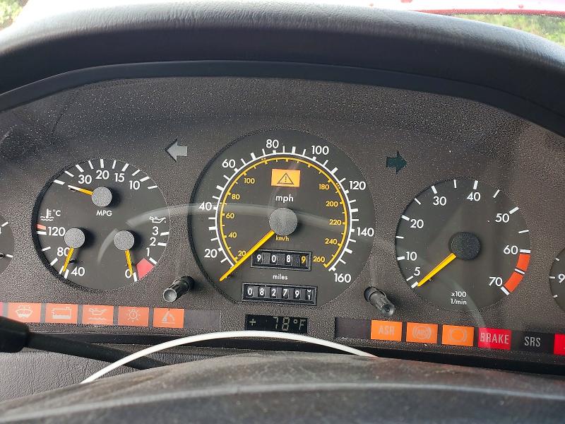 58897836 :رقم المزاد ، WDBFA67E3PF075261 vin ، 1993 Mercedes-benz 500 مزاد بيع