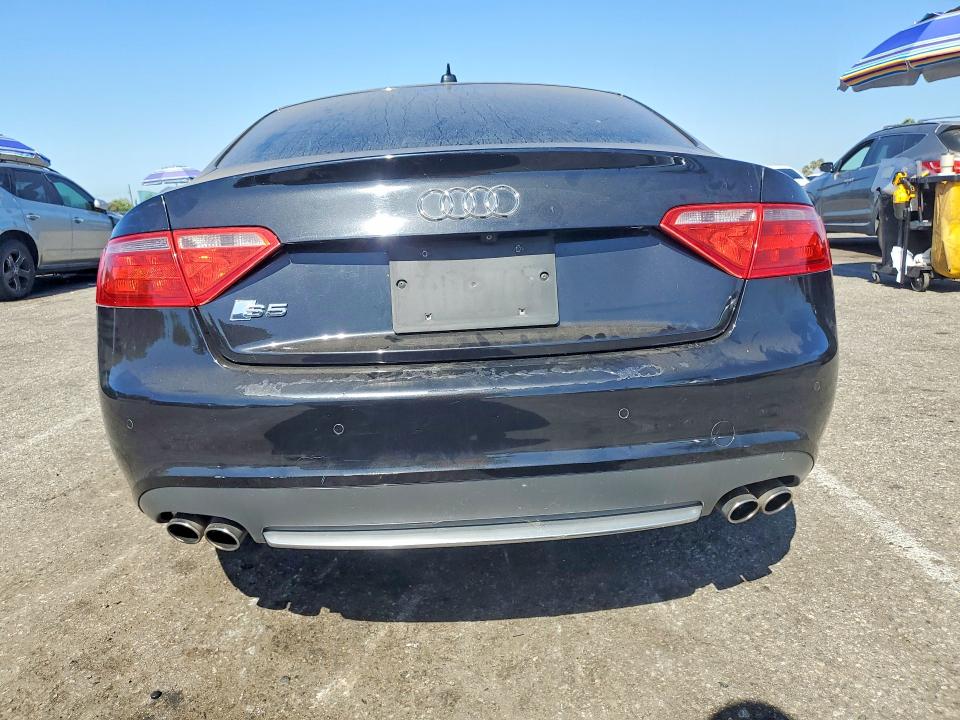 62618516 :رقم المزاد ، WAURV78T08A011082 vin ، 2008 Audi S5 مزاد بيع