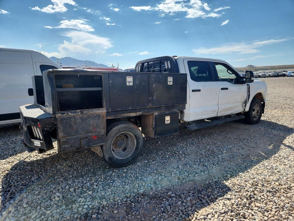 Продажа на аукционе авто 2023 Ford F350, vin: 1FD8W3HTXPEC81833, номер лота: 60068906