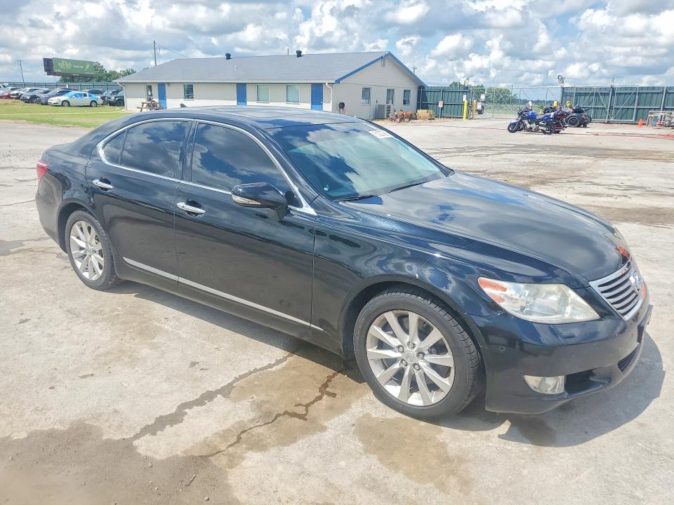61227686 :رقم المزاد ، JTHCL5EF3B5009889 vin ، 2011 Lexus Ls مزاد بيع