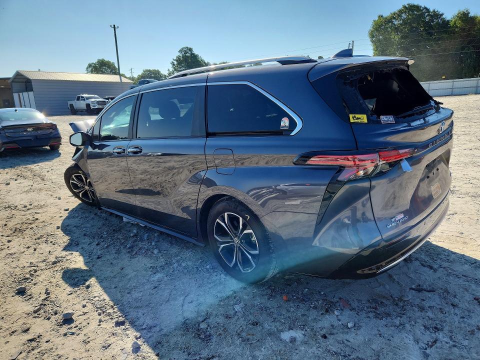 Продажа на аукционе авто 2025 Toyota Sienna, vin: 5TDESKFC8SS157708, номер лота: 61293286