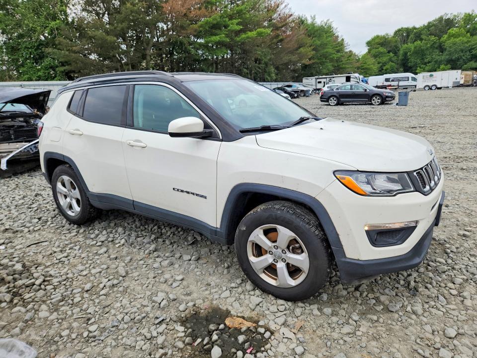 2018 Jeep Compass მანქანა იყიდება აუქციონზე, vin: 3C4NJDBB1JT261831, აუქციონის ნომერი: 85971525