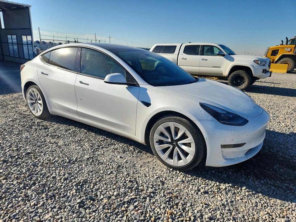 62838436 :رقم المزاد ، 5YJ3E1EB3MF996710 vin ، 2021 Tesla Model 3 مزاد بيع