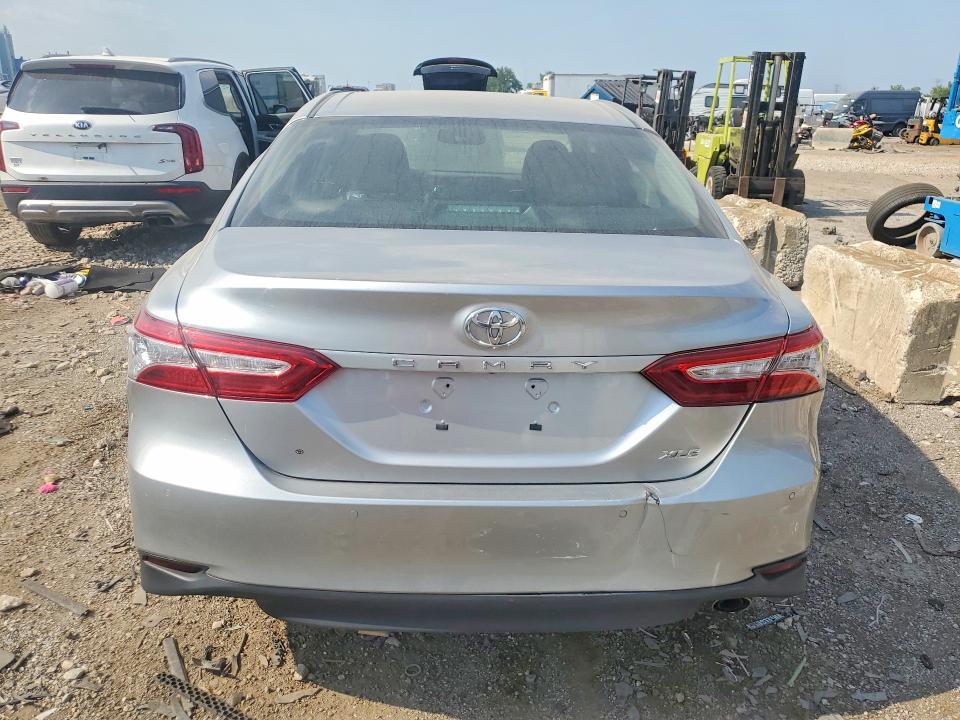 Aukcja sprzedaży 2018 Toyota Camry, vin: 4T1B11HK4JU052917, numer aukcji: 61210996