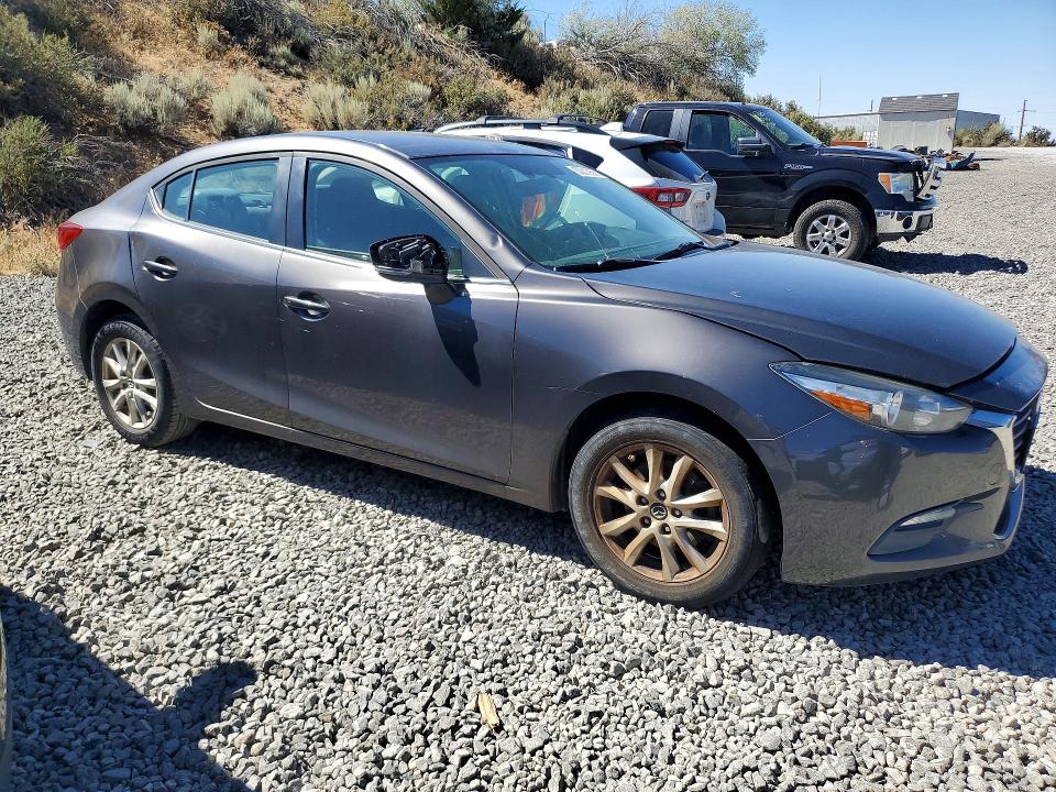 63012886 :رقم المزاد ، 3MZBN1U78HM116222 vin ، 2017 Mazda 3 مزاد بيع