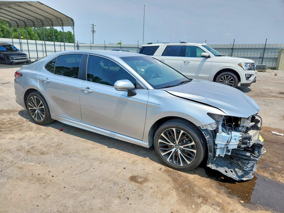 Aukcja sprzedaży 2018 Toyota Camry, vin: 4T1B11HK7JU133099, numer aukcji: 62387626