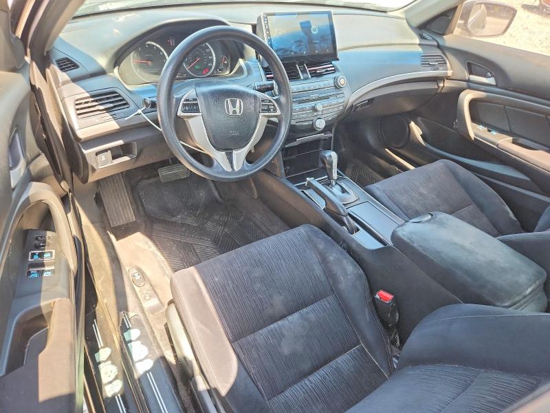 62097776 :رقم المزاد ، 1HGCS1B32BA005803 vin ، 2011 Honda Accord مزاد بيع