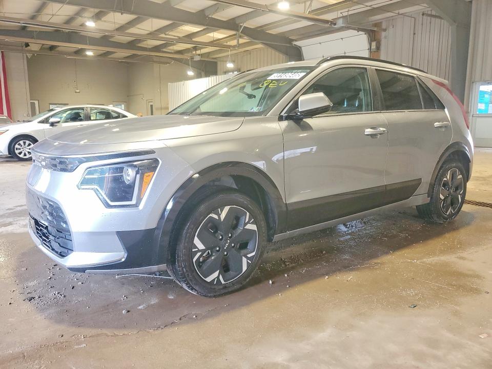 Auction sale of the 2024 Kia Niro, vin: KNDCR3L15R5122359, lot number: 59149646