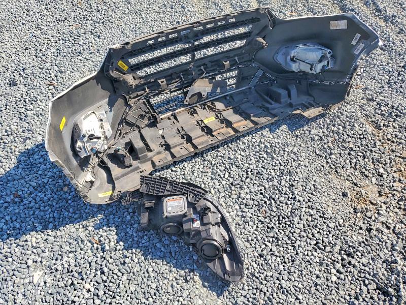 Продаж на аукціоні авто 2019 Ford Escape, vin: 1FMCU0J98KUA58704, номер лоту: 61159126