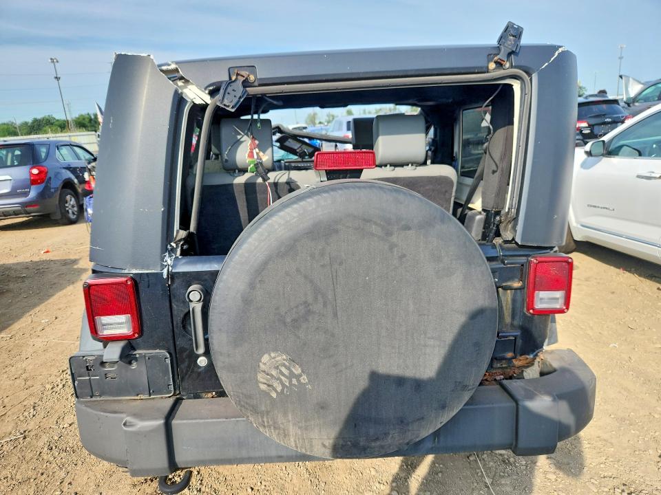 Продажа на аукционе авто 2010 Jeep Wrangler, vin: 1J4AA2D15AL140684, номер лота: 62029296