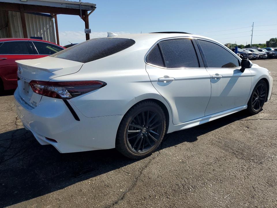 Aukcja sprzedaży 2022 Toyota Camry, vin: 4T1K31AK7NU040951, numer aukcji: 61678986