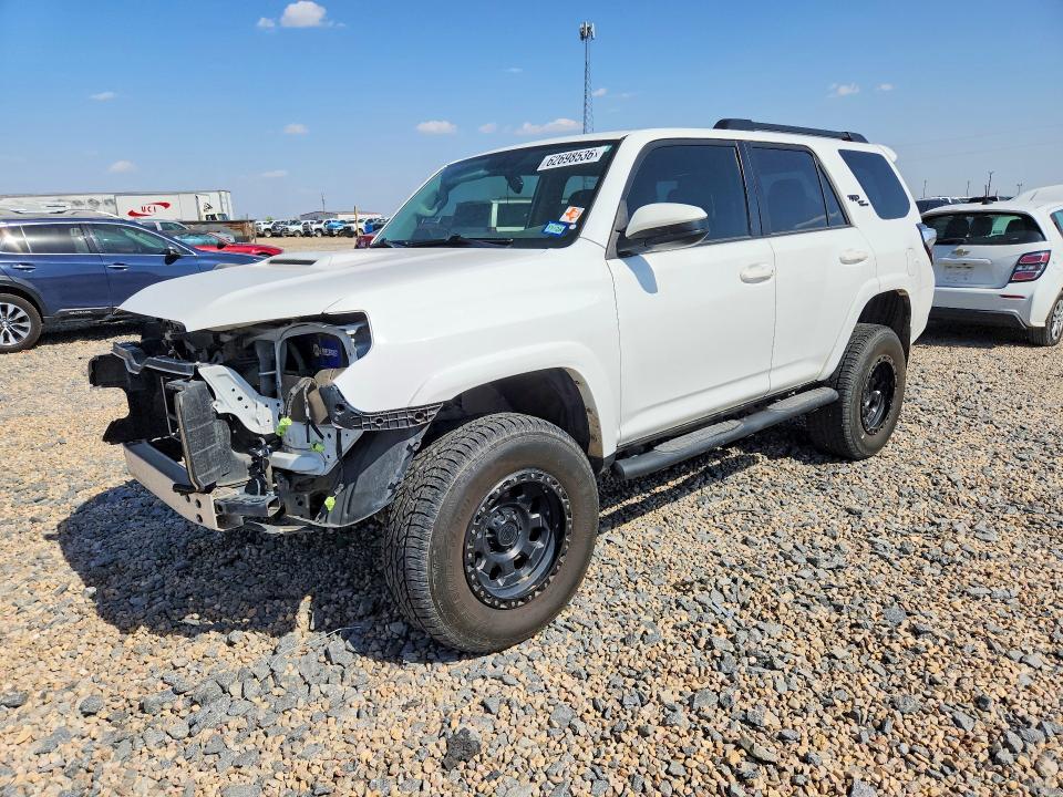 2018 Toyota 4runner მანქანა იყიდება აუქციონზე, vin: JTEBU5JR1J5528623, აუქციონის ნომერი: 62698536