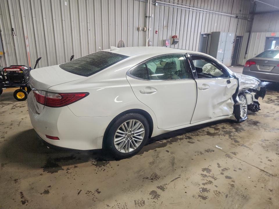 62581656 :رقم المزاد ، JTHBK1GGXF2184516 vin ، 2015 Lexus Es مزاد بيع