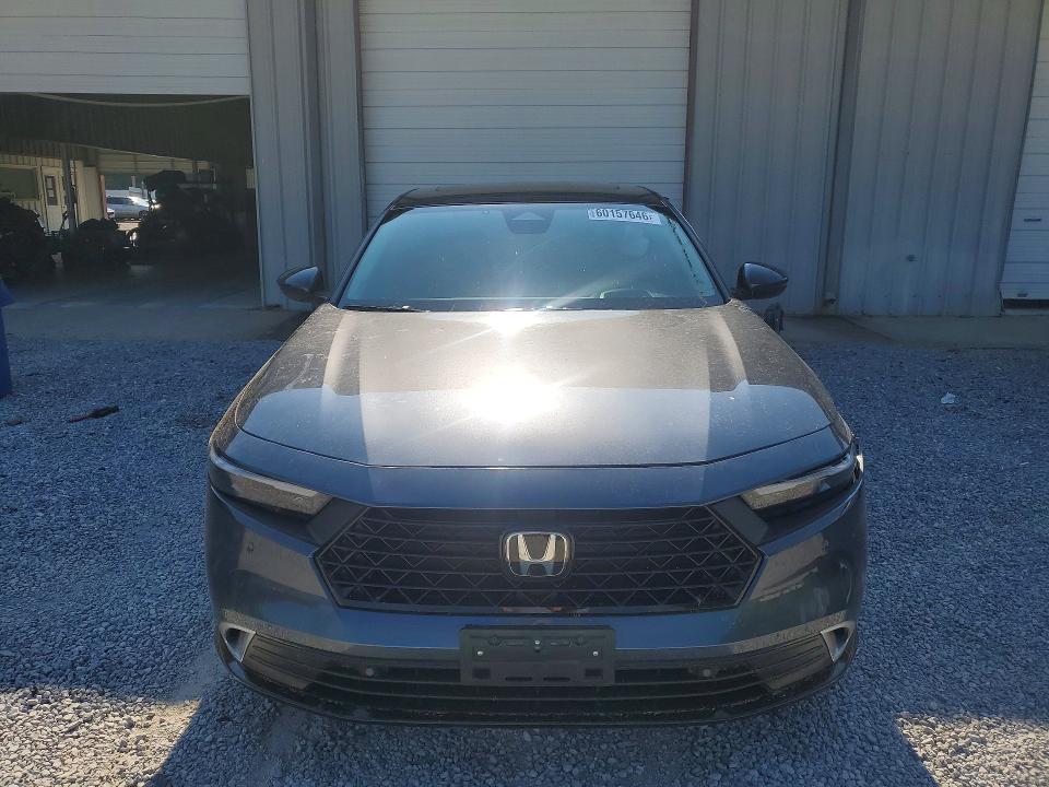 Продажа на аукционе авто 2025 Honda Accord, vin: 1HGCY2F80SA097004, номер лота: 60157646