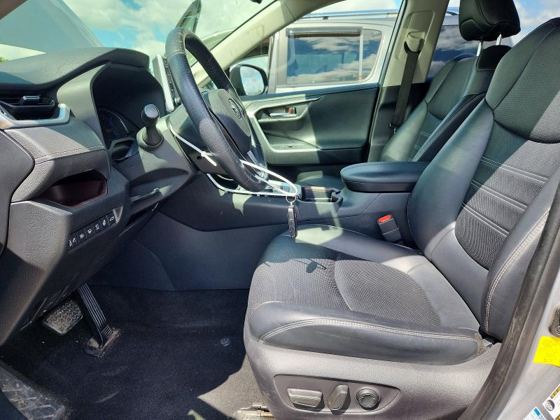 Продажа на аукционе авто 2019 Toyota Rav4, vin: JTMDWRFV6KD524238, номер лота: 61862626